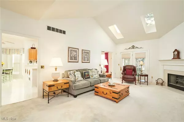 Fairlawn, OH 44333,897 Bellaire DR