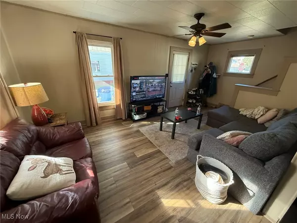 New Philadelphia, OH 44663,221 Dale LN NW