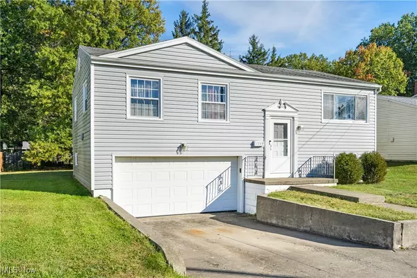 Youngstown, OH 44515,1439 Bexley DR