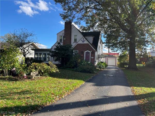 Boardman, OH 44512,33 Crestline PL