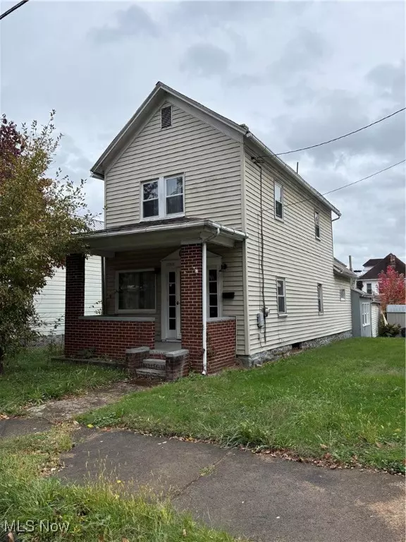1752 Chester AVE, Wellsville, OH 43968