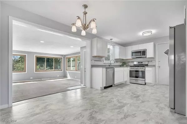 Massillon, OH 44646,5822 Longview ST SW