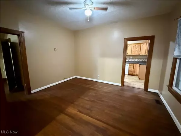 Parkersburg, WV 26101,1421 20th ST