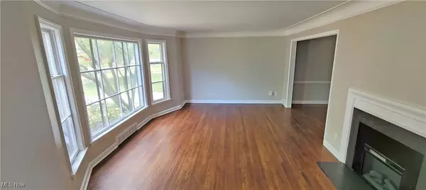 Shaker Heights, OH 44122,17718 Lomond BLVD