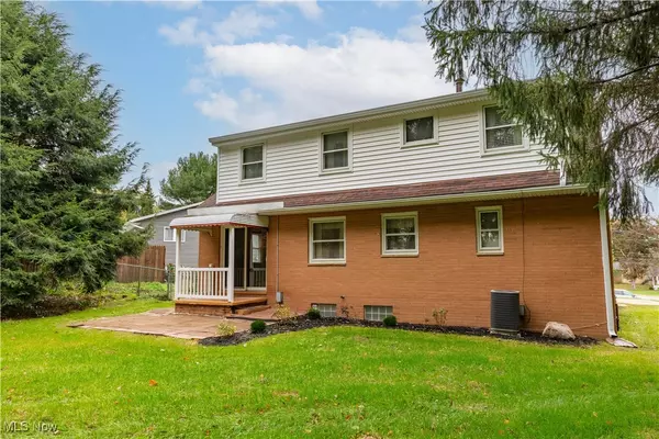 Canal Fulton, OH 44614,81 Kenneth CT