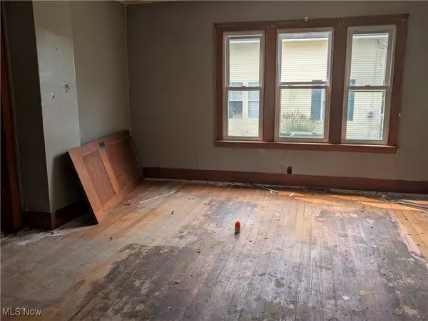 Corning, OH 43730,115 Marshall Hill RD