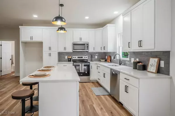 Uniontown, OH 44685,13025 Sunset CIR NW