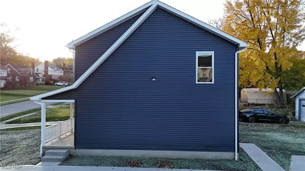 Youngstown, OH 44504,210 Granada AVE