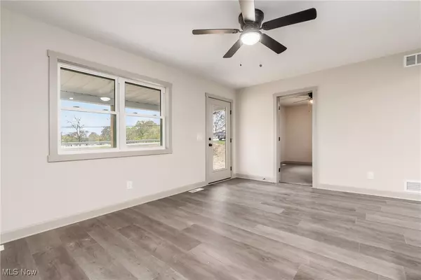 Zanesville, OH 43701,7115 East PIKE