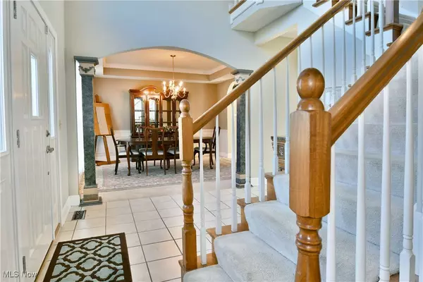 Warren, OH 44484,103 Westwind DR NE