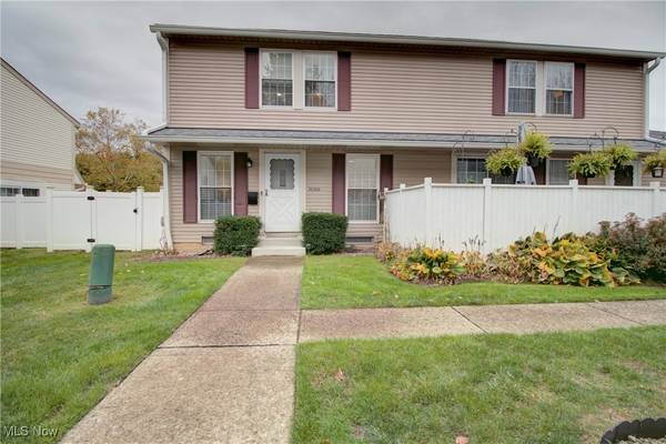 20406 Williamsburg CT, Middleburg Heights, OH 44130