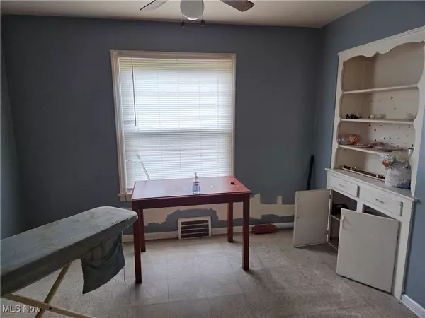 Warrensville Heights, OH 44128,4473 Glenview RD