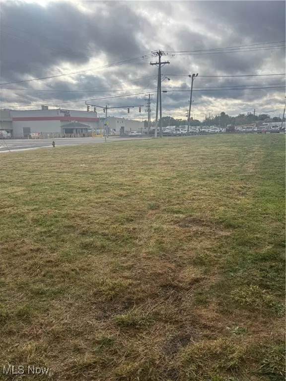 Canton, OH 44705,1710 Harmont AVE NE