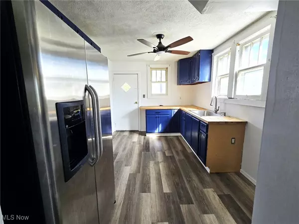 Parkersburg, WV 26104,1109 36th ST