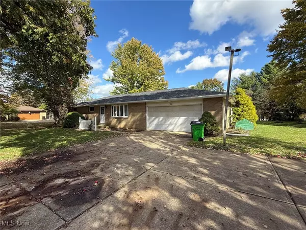Navarre, OH 44662,5941 Richville DR SW