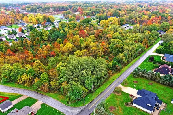 Youngstown, OH 44505,Churchill Hubbard Rd