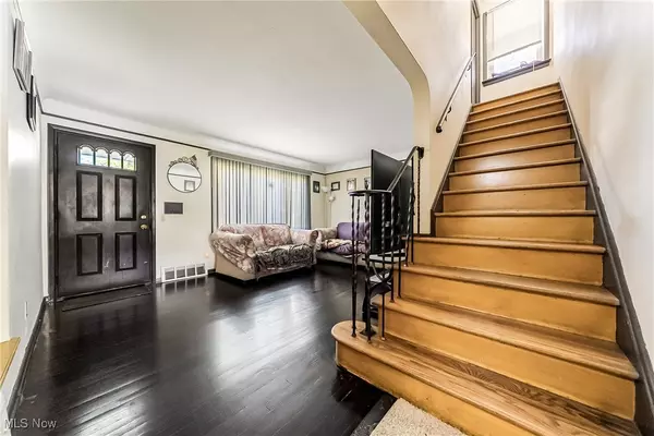 Garfield Heights, OH 44125,11808 Fordham RD