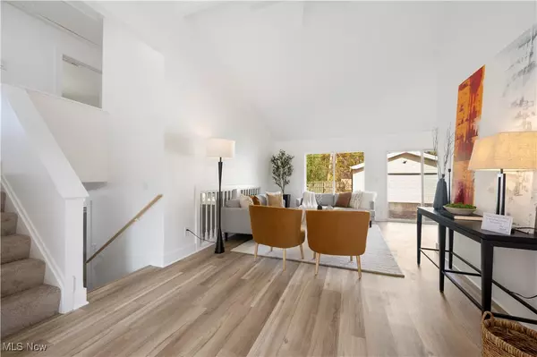 Olmsted Falls, OH 44138,26508 Redwood DR