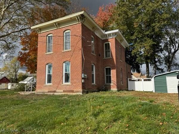 Ashland, OH 44805,408 Cleveland AVE