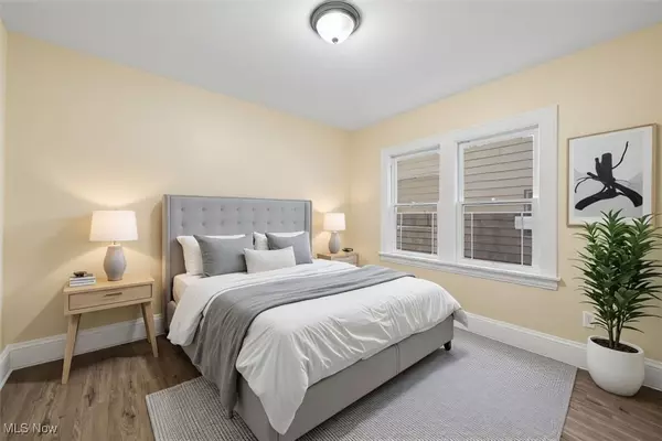 Garfield Heights, OH 44125,4769 E 90th ST