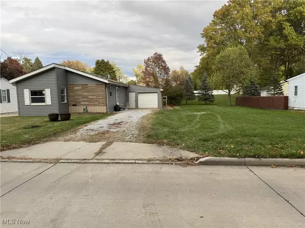 171 Marion AVE, Mogadore, OH 44260