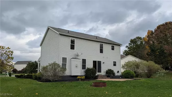 Ravenna, OH 44266,2464 Hazelnut RD