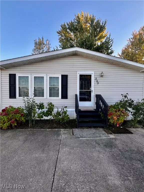 Painesville Twp, OH 44077,399 Sandtrap CIR