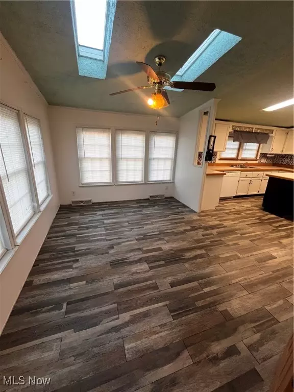 Painesville Twp, OH 44077,399 Sandtrap CIR