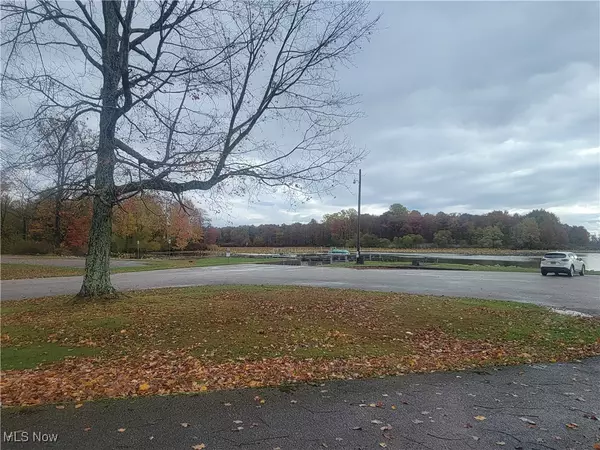 Andover, OH 44003,Schaen DR