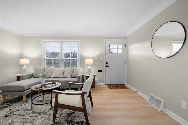 Parma, OH 44134,4910 Russell AVE