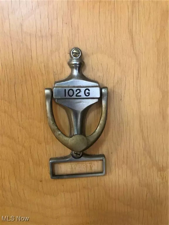 Mayfield Heights, OH 44124,1402 Golden Gate BLVD #G102