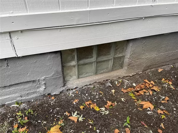 Cleveland, OH 44109,3888 W 37th ST