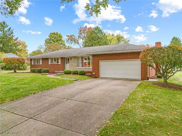 Canton, OH 44720,930 Las Olas ST NW