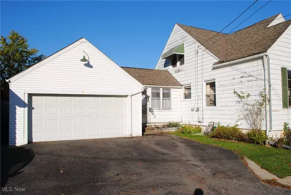 Lagrange, OH 44050,433 N Center ST