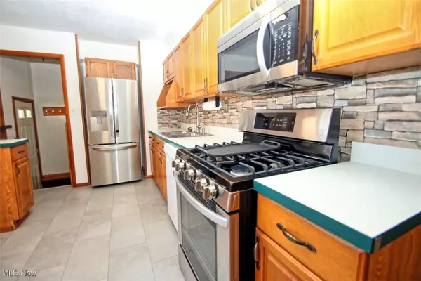 Brunswick, OH 44212,615 West DR