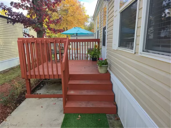 Amherst, OH 44001,292 Maple ST