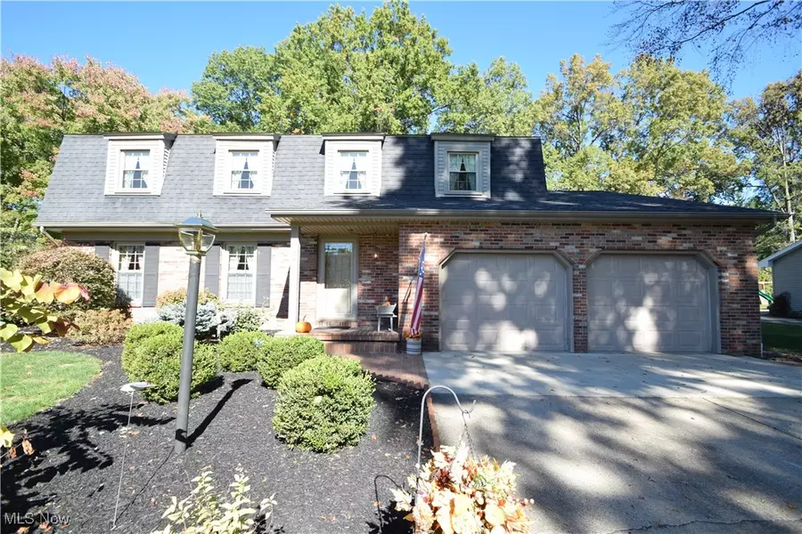 4496 Williamsburg DR, Canfield, OH 44406