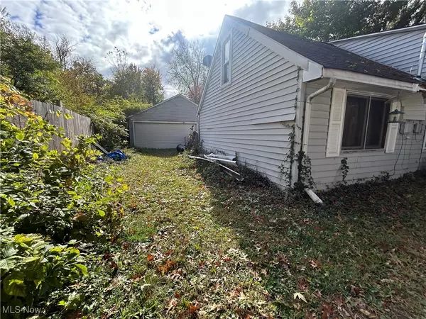 Eastlake, OH 44095,34048 Beach Park AVE