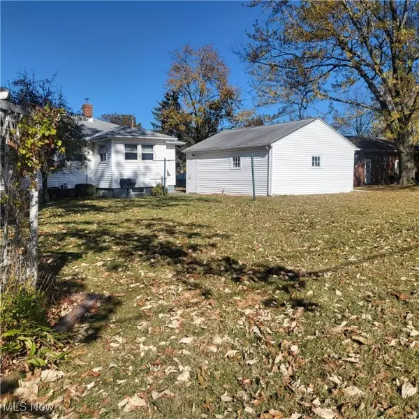 Lorain, OH 44053,1321 Westwood DR