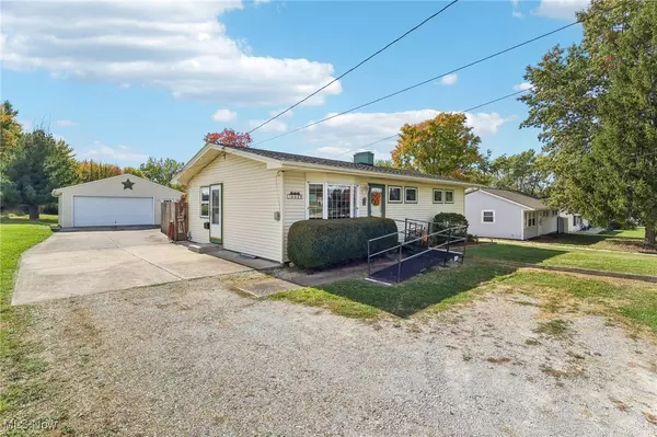 Brunswick, OH 44212,4408 Center RD