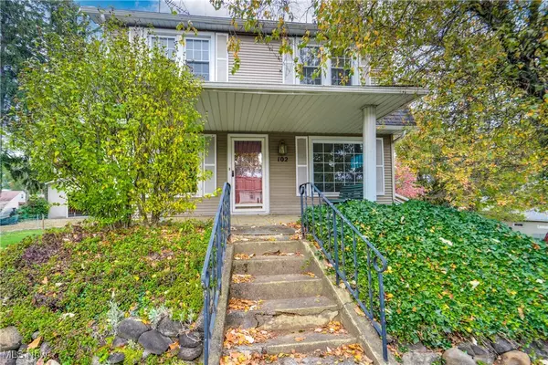 102 Canton RD, Akron, OH 44312