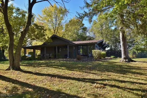 Sherrodsville, OH 44675,2258 Laurel DR SW