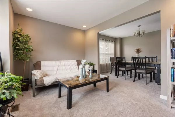 Uniontown, OH 44685,3212 Deborah CT