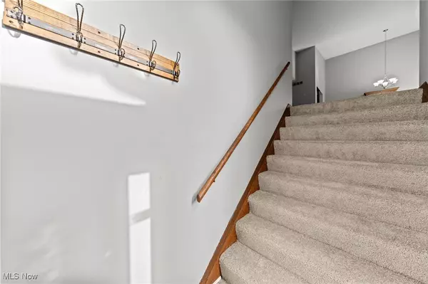 Copley, OH 44321,848 Kirkwall DR