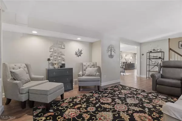 Stow, OH 44224,4321 Leewood RD