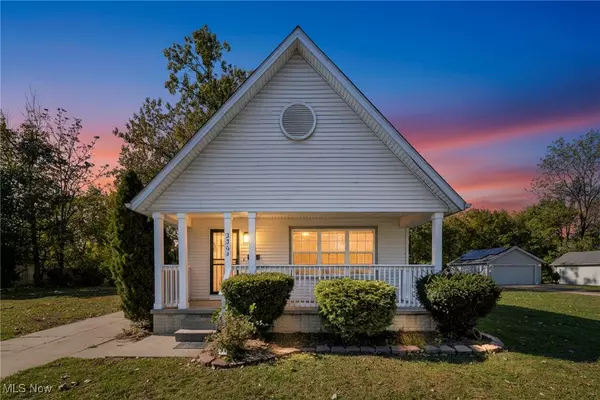 2364 E 59th ST, Cleveland, OH 44104