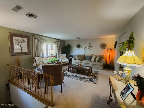 Canton, OH 44706,3419 Charlene AVE SW