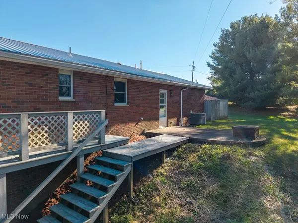 Beverly, OH 45715,911 N State Route 83