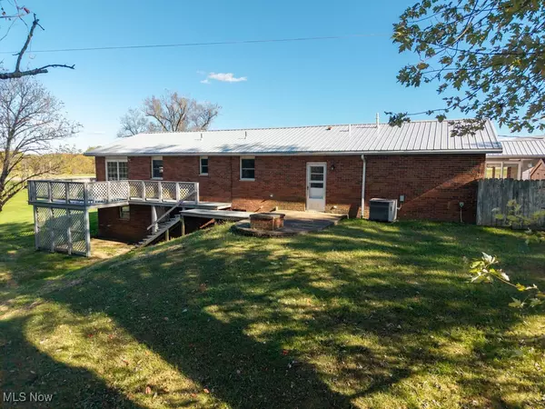 Beverly, OH 45715,911 N State Route 83