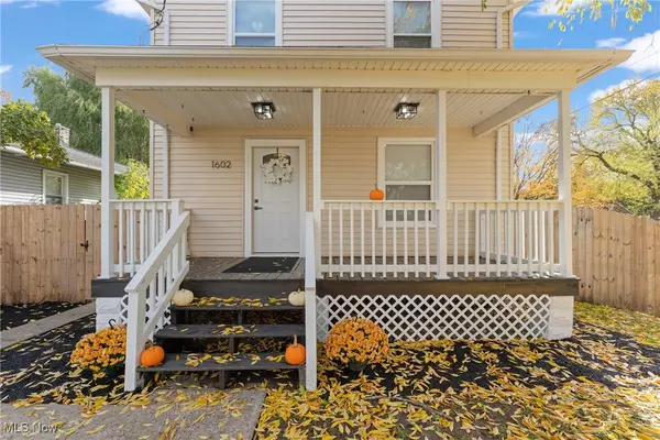 Canton, OH 44705,1602 18th ST NE